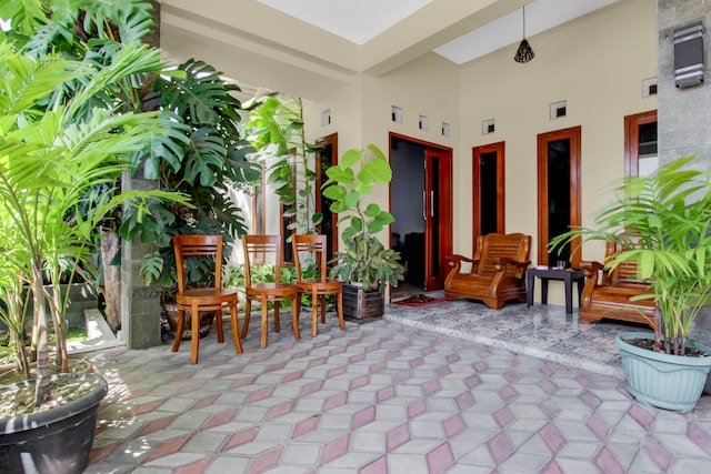 OYO 95088 Homestay Omah Pring