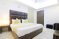 Collection O Dharwad Bailhongal Road Formerly Sharavati Lodge