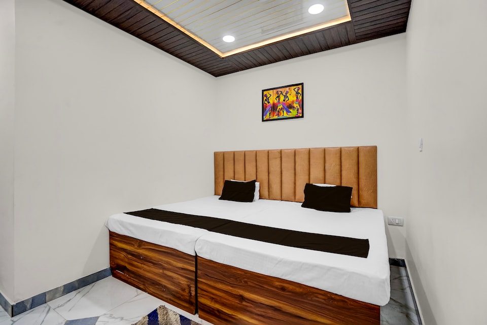 Hotel O The BLUE GARDEN BANQUET & HOTEL , Danapur, Patna