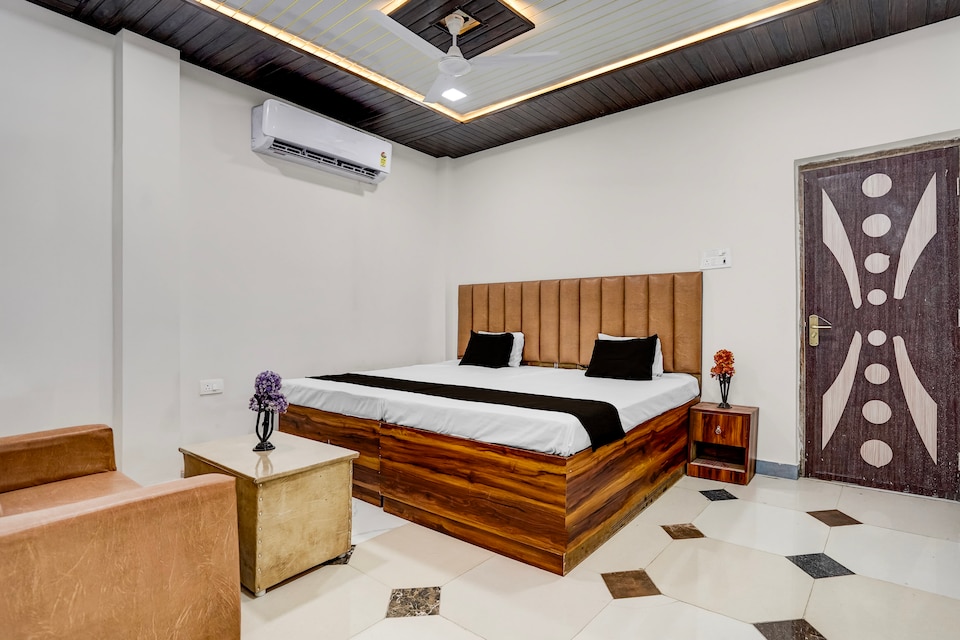 Hotel O The BLUE GARDEN BANQUET & HOTEL , Danapur, Patna