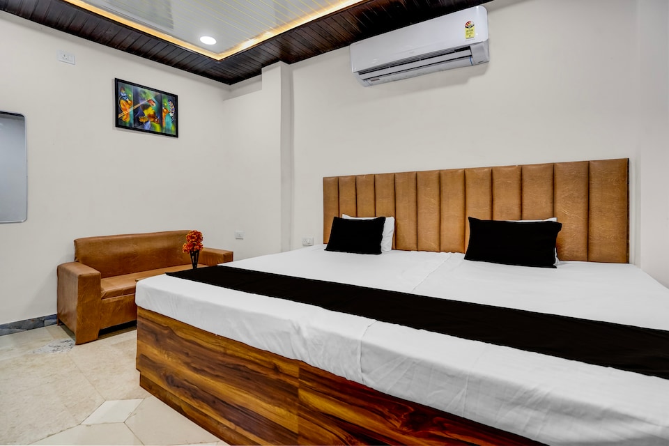 Hotel O The BLUE GARDEN BANQUET & HOTEL , Danapur, Patna