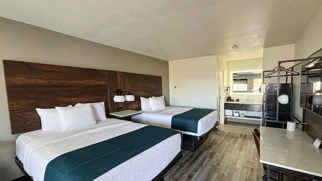 2 Queen Beds | Non-Smoking, Micfridge