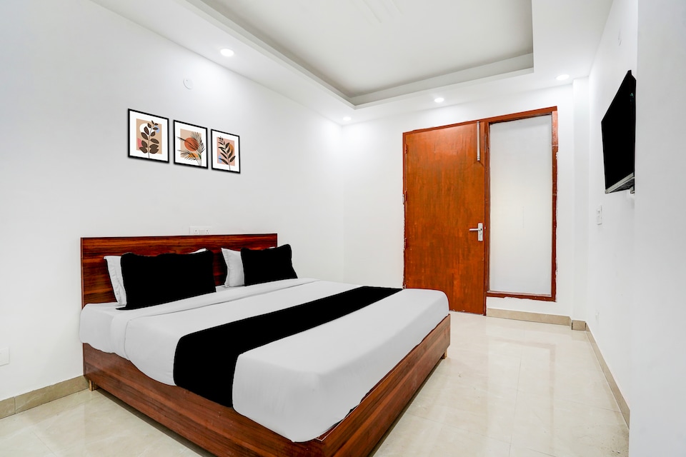 Hotel O Mannat Inn, Saket Delhi, Delhi