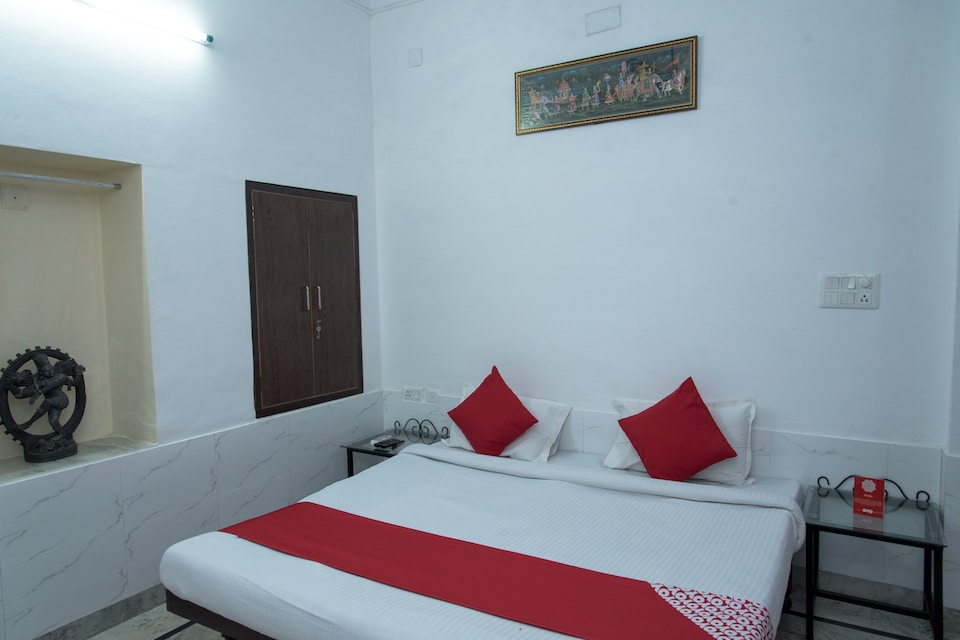 OYO 13379 Home Heritage Stay Lake Pichola, Udaipur Central, Udaipur
