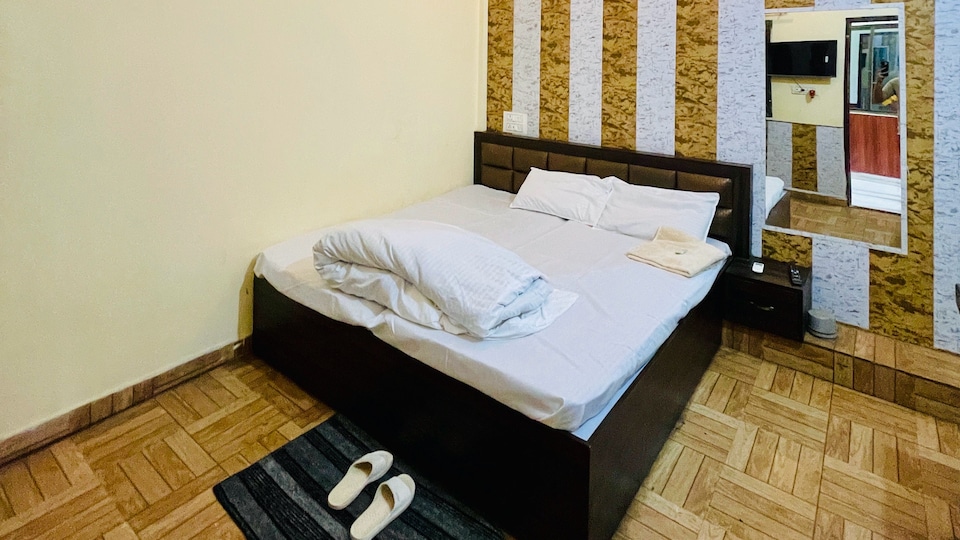 SPOT ON ROYAL INN HOTEL, Utraula, Utraula