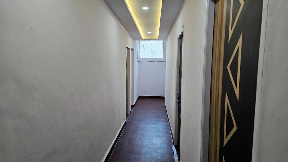 Hotel O Shri Krishna Executive, Khadakwasla Pune, Pune