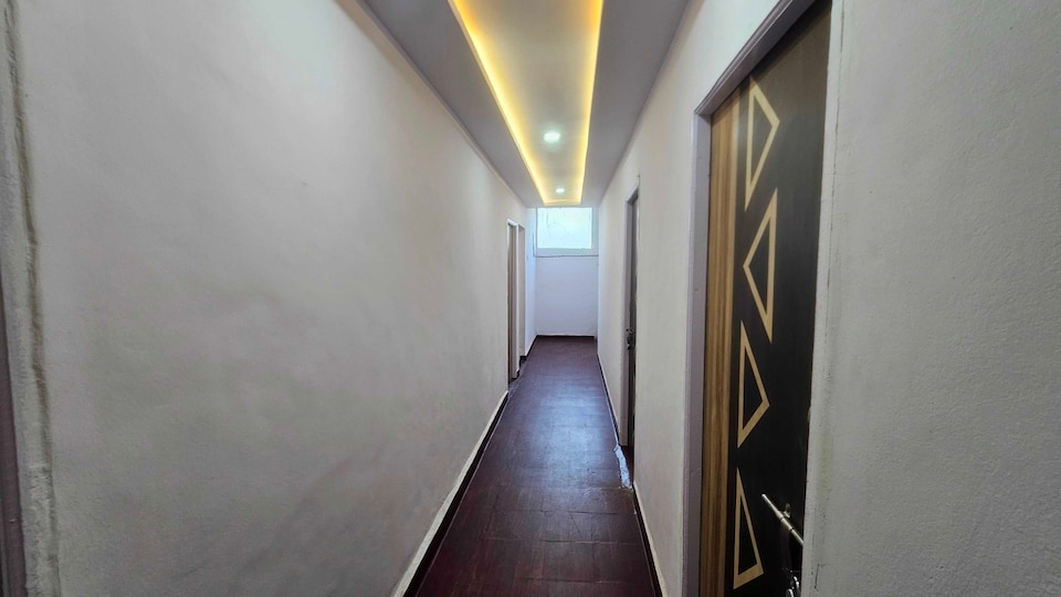 Hotel O Shri Krishna Executive, Khadakwasla Pune, Pune