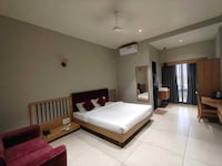 Hotel O Satara Bypass Formerly Sairaj Lodging