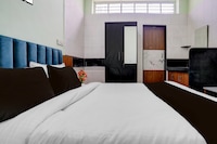Super Hotel O Satara Bypass Formerly Sairaj Lodging