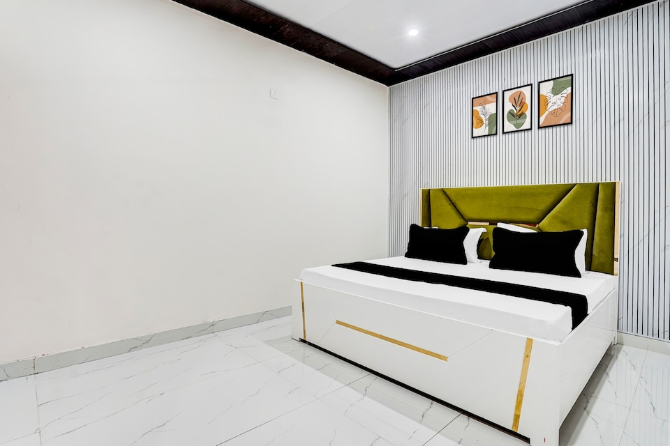 Hotel O ATHITI PALACE TWO, Faridabad, Faridabad