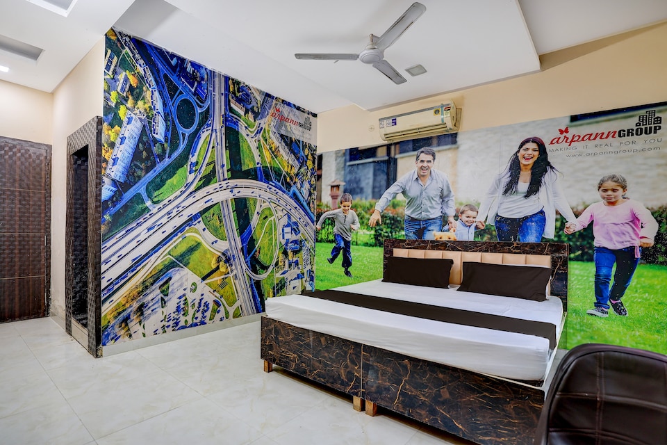 Hotel O Glory, Greater Noida, Noida