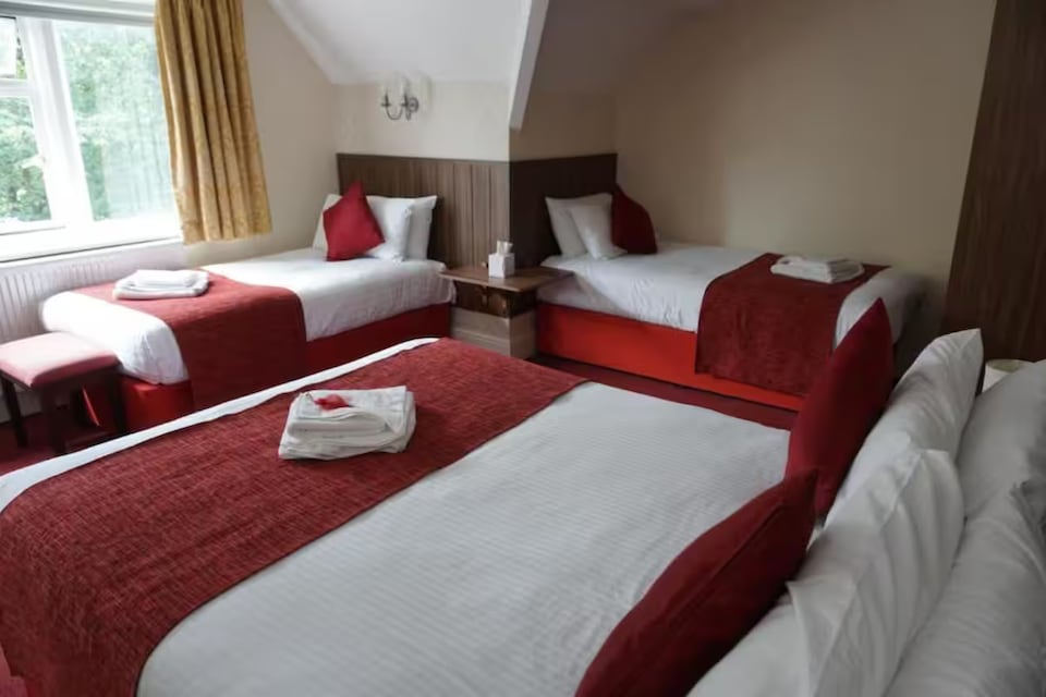 Broadfield Park Hotel by Belvilla, Rochdale (Scotland), Rochdale