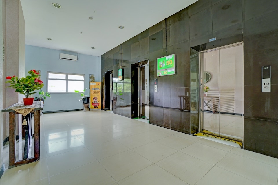 OYO 95090 Elzirooms Gunung Putri, Gunung Putri, Kabupaten Bogor