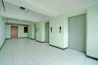 OYO 95090 Elzirooms Gunung Putri