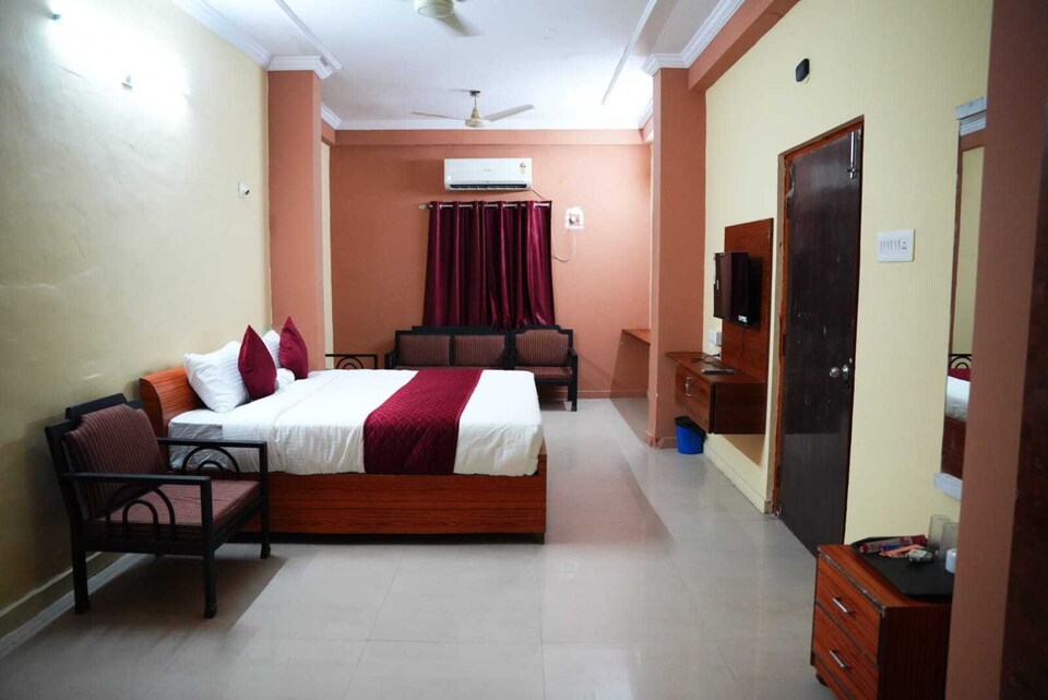 HIGH O RISEE HOTEL, Banjara Hills, Hyderabad