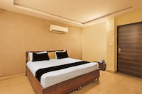 Hotel O Sector 18 Noida Formerly Terrene Empire