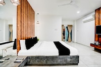 Collection O Rajpipla Bus Terminal Formerly Rajniwas