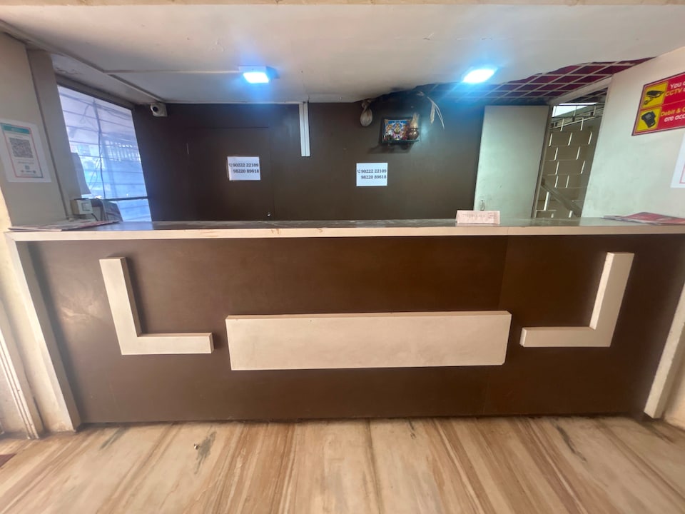 SPOT ON Panchratna Executive Lodging, Sangli, Sangli