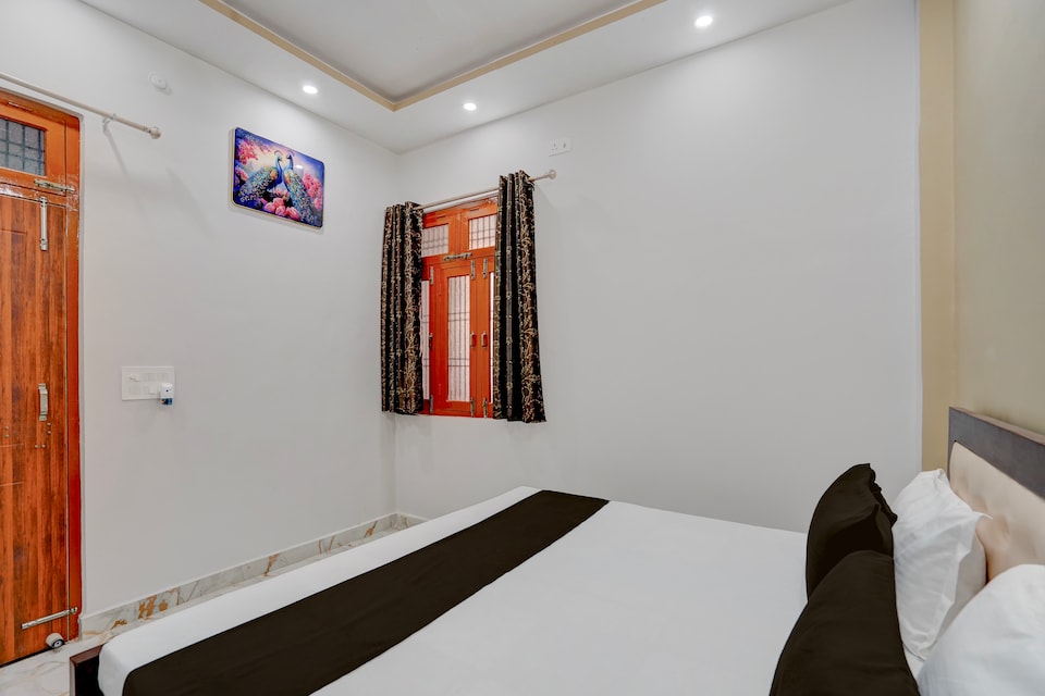 SPOT ON Shri Shankar Inn, Ayodhya, Ayodhya