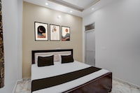 SPOT ON Shri Shankar Inn