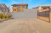 Collection O Kursoo Rajbagh Formerly Mid Valley Residency