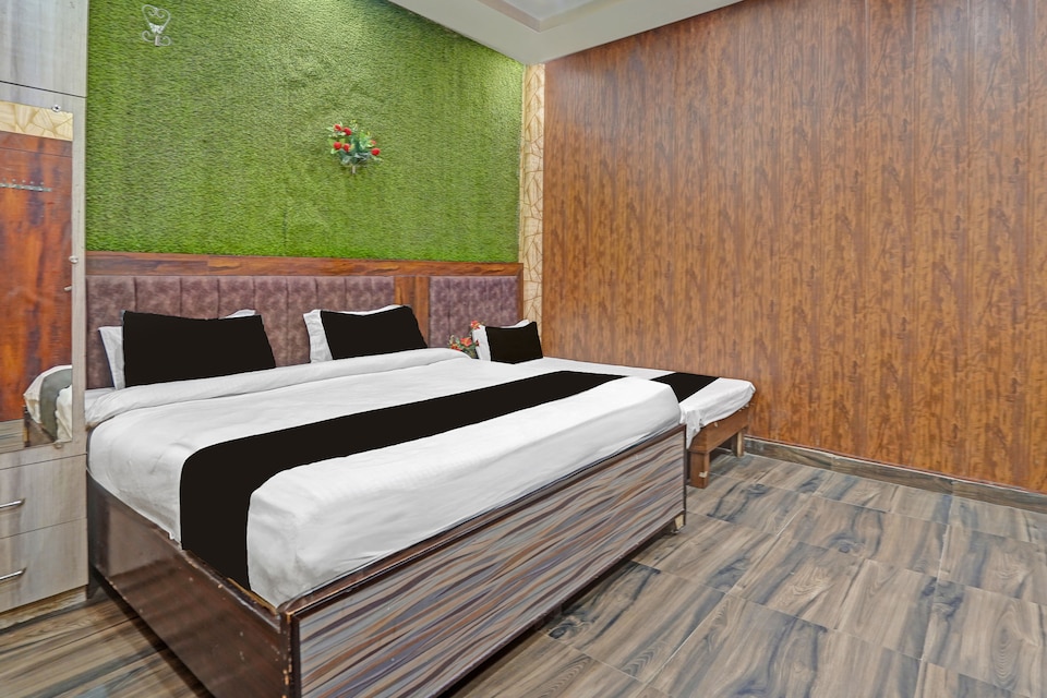 Super Hotel O Sarnath Stupa Varanasi Formerly Bollywood Guest House, Sarnath Varanasi, Varanasi