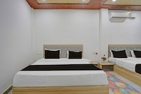 Super Hotel O Sarnath Stupa Varanasi Formerly Bollywood Guest House