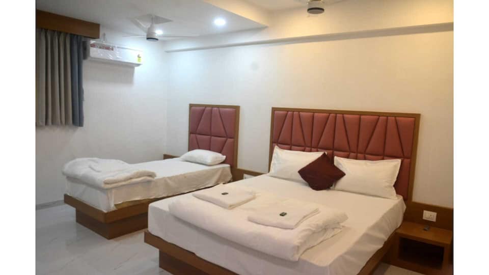Hotel O The Lion's Hotel, Badlapur Thane, Badlapur Thane