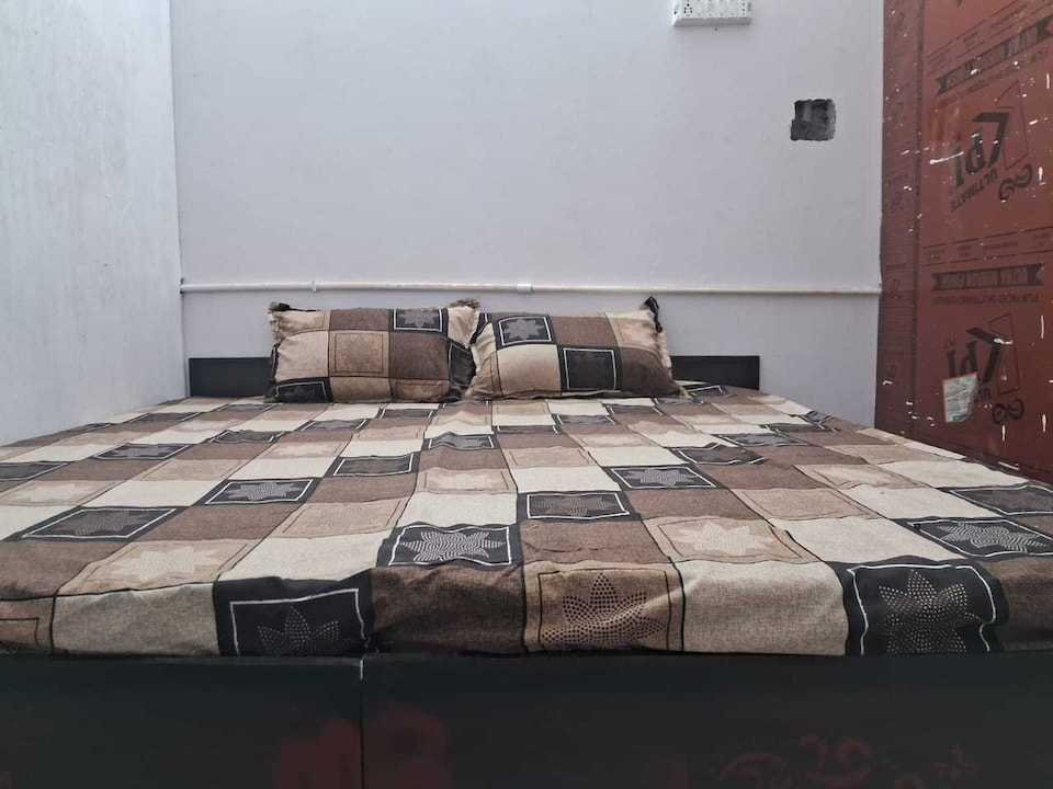 SPOT ON Milan Hotel, Hathras, Hathras