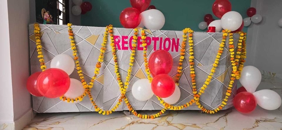 SPOT ON ROYAL INN HOTEL, Salon, Salon