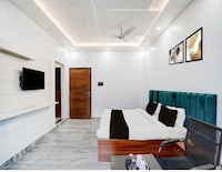 Hotel O Sundarpur Crossway Varanasi Formerly Prince Paying  Guest House