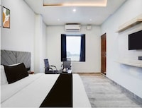 Hotel O Sundarpur Crossway Varanasi Formerly Prince Paying  Guest House