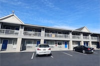 Residential Suites Blue Springs by Hotel O I 70