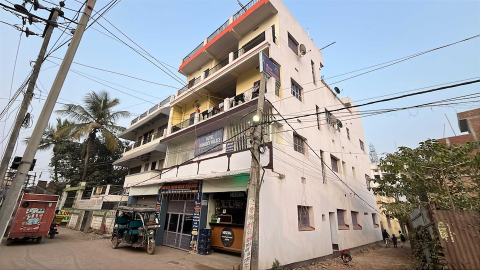 Hotel O Mahadev Palace , Hajipur Patna, Patna