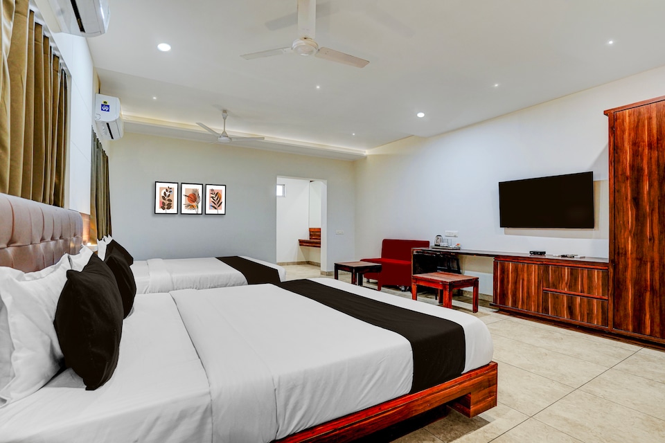 Townhouse Morbi Lalpar Formerly The Grand Vardhman, Morbi, Morbi