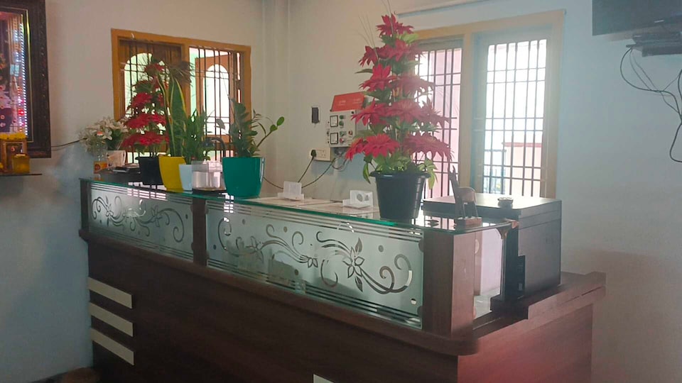 Hotel O Vishnu Padham Homestay , Transit Tirupati, Tirupati