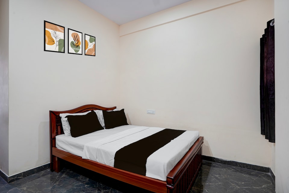 Hotel O Saritha Lodge, Tumkur Road, Bangalore