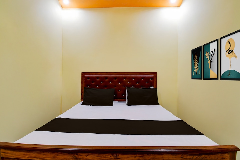 SPOT ON Hotel Embrace , Vikas Nagar Lucknow, Lucknow