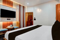 Hotel O Four Season Hotel & Banquet