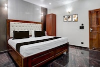 Hotel O Four Season Hotel & Banquet