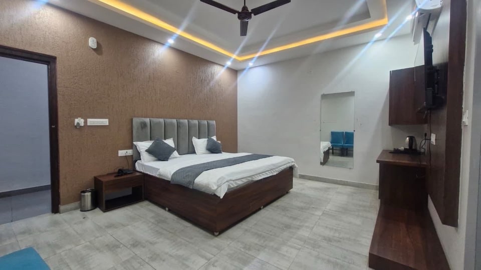 Collection O Kotdwar Railway Junction Formerly K Square, Kotdwar, Kotdwar