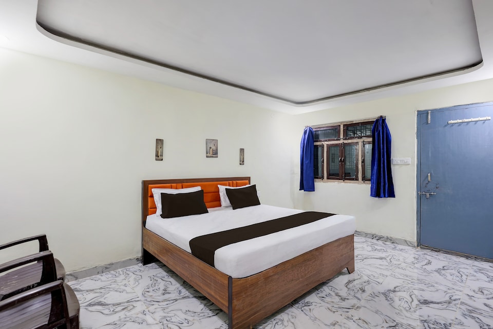 Hotel O Lake Side Inn, Golghar, Gorakhpur