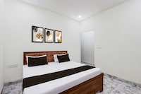 Hotel O Lake Side Inn