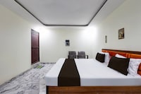 Hotel O Lake Side Inn