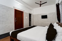Super Townhouse Coimbatore International Airport Formerly MK Elegance Inn