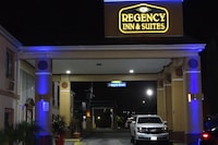 Regency Inn & Suites Houston East I 10