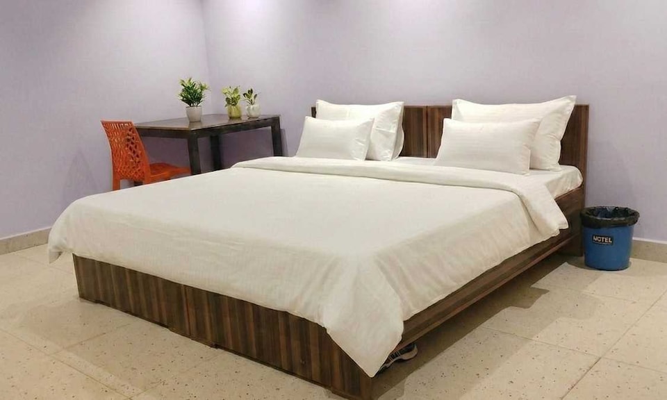Hotel O Paradise In, Vijay Nagar - Jabalpur, Jabalpur