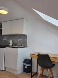 OYO Dorset House At Upton Park