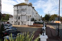 OYO Devonshire Park Hotel