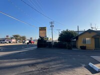 Oak Motel Modesto by Hotel O